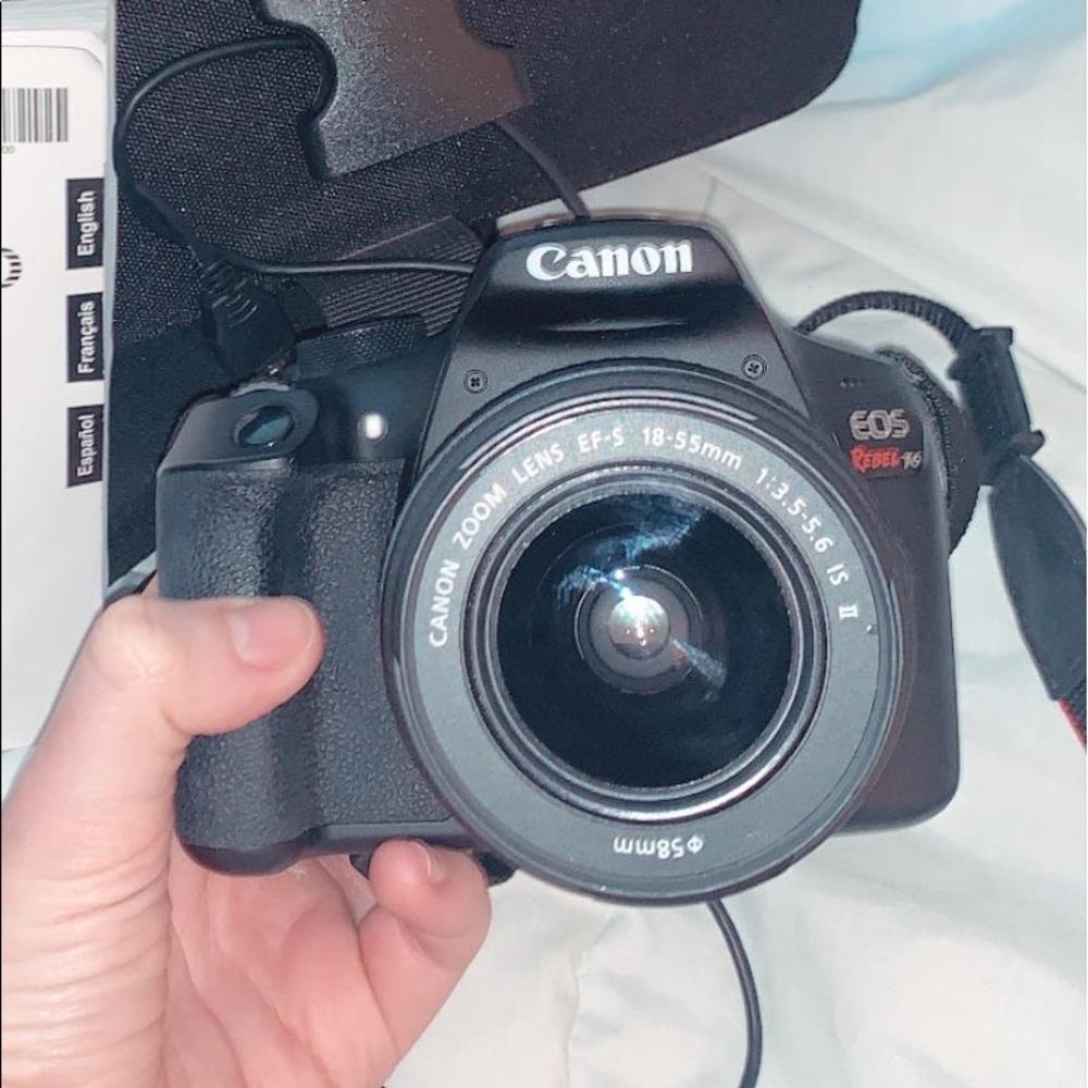 CANON REBEL T6